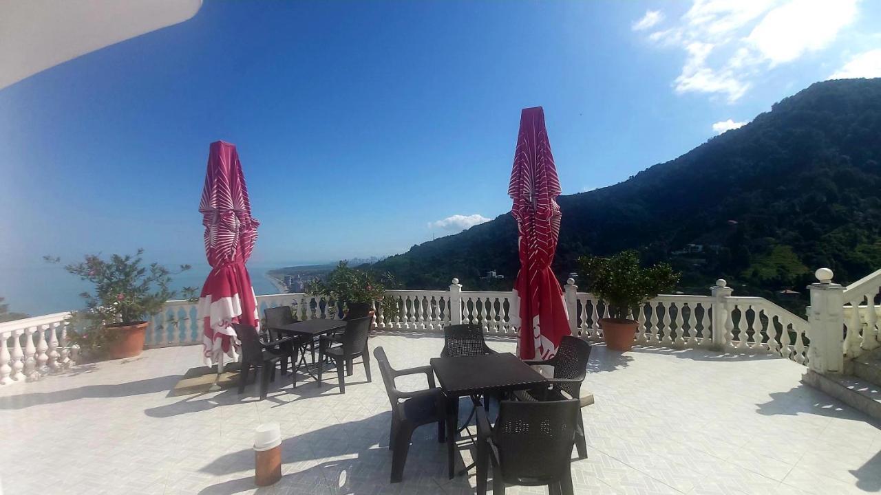 Hotel Zura Palace Kvariati Exterior photo